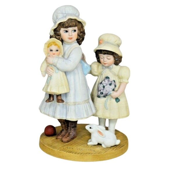Jan Hagara Autographed Mary Ann and Molly Limited Edition Vintage 1988 Figurine - Picture 1 of 6
